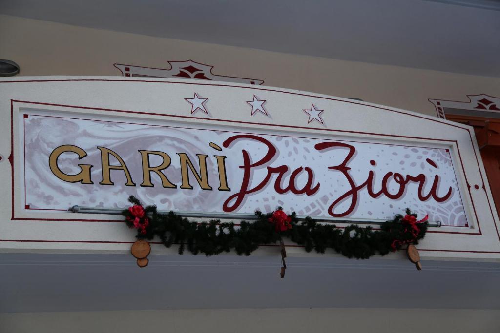 מלון קאמפיטלו די פאסה Garni Pra Fiori מראה חיצוני תמונה